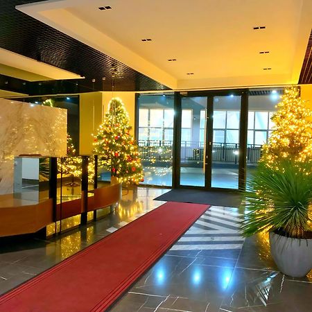 Dendrarium Park, 1Bd Apartment With Living Room Chisinau Exterior photo