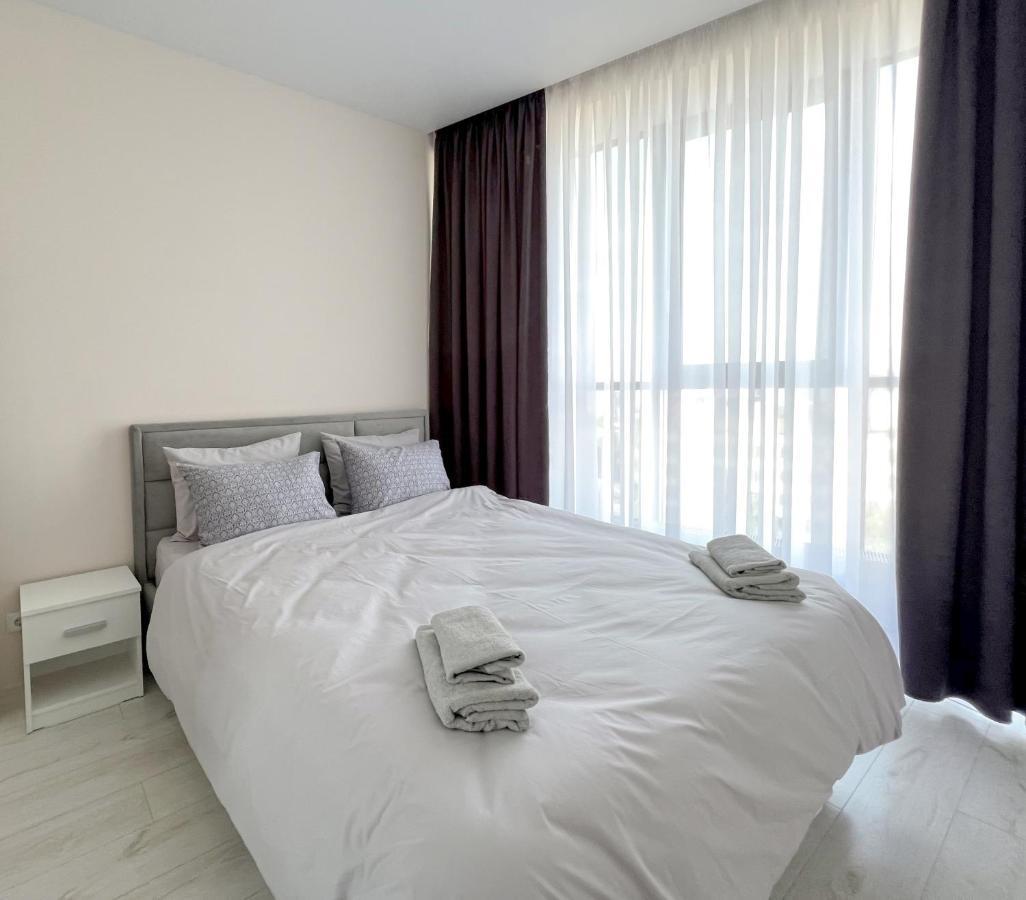 Dendrarium Park, 1Bd Apartment With Living Room Chisinau Exterior photo